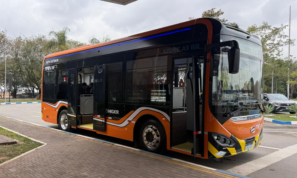 Viação inicia teste com ônibus elétrico de 9 metros em São Paulo