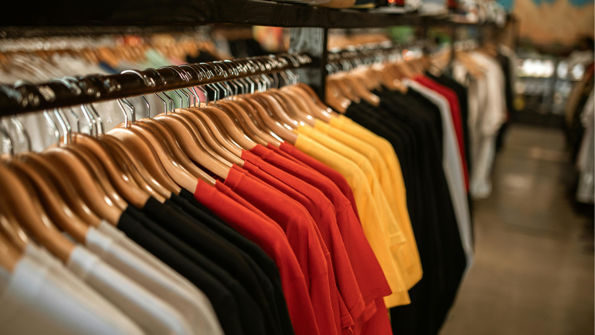 Shein escolhe a França para suas primeiras lojas permanentes
