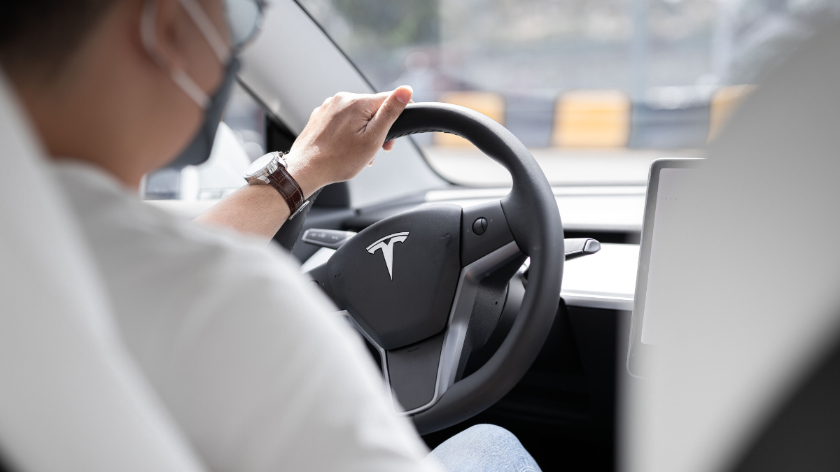 Toyota lidera ranking de marcas automotivas; Tesla cai 35%