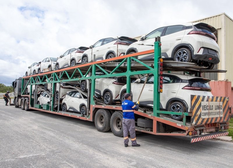 BYD e híbridos dominam buscas por eletrificados em 2025