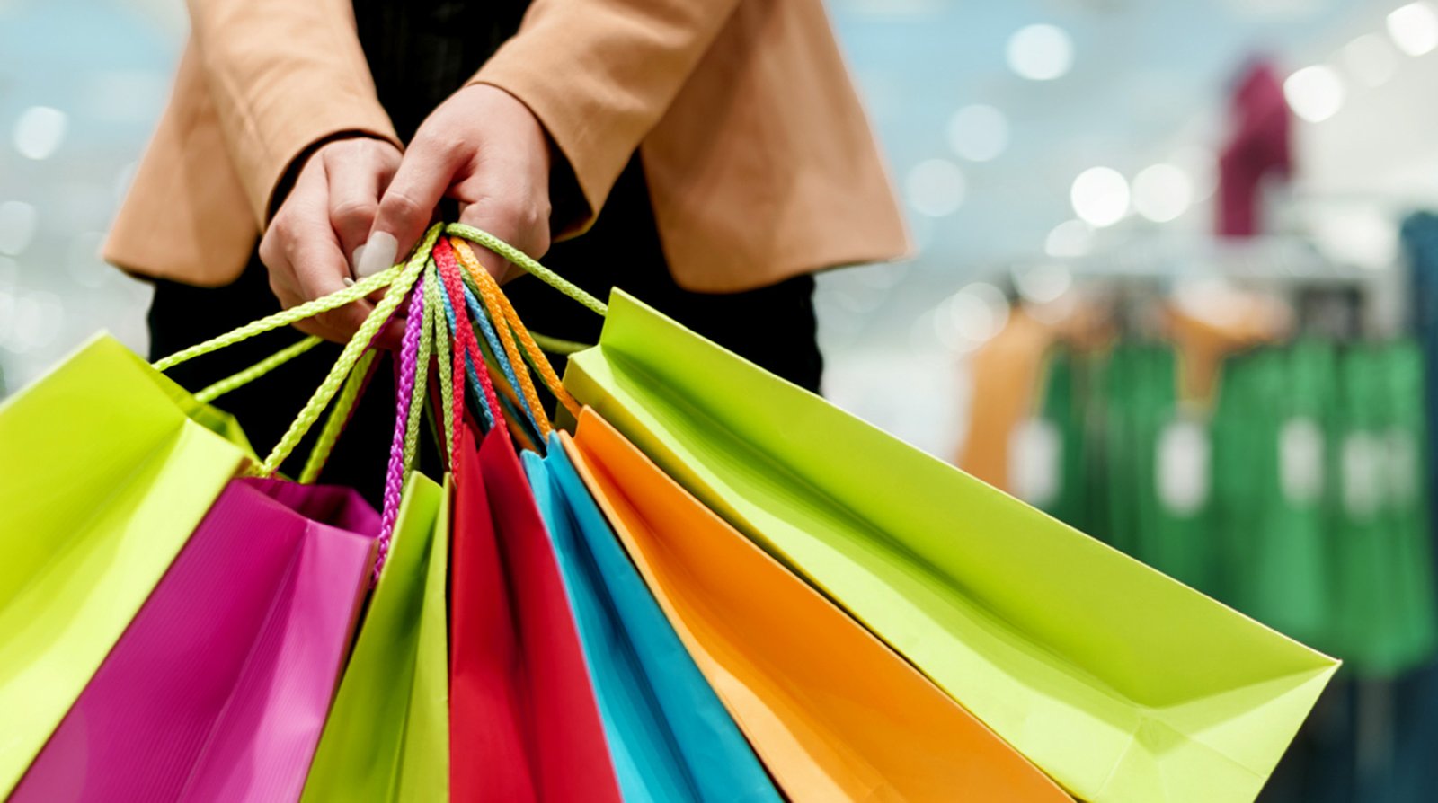 Varejo fecha novembro com alta de 28% no faturamento de lojas omnichannel