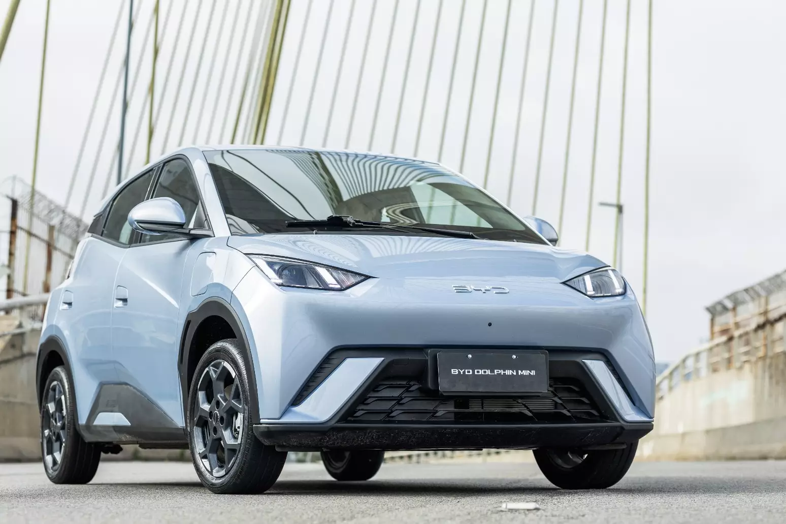 BYD Dolphin Mini lidera varejo no Brasil