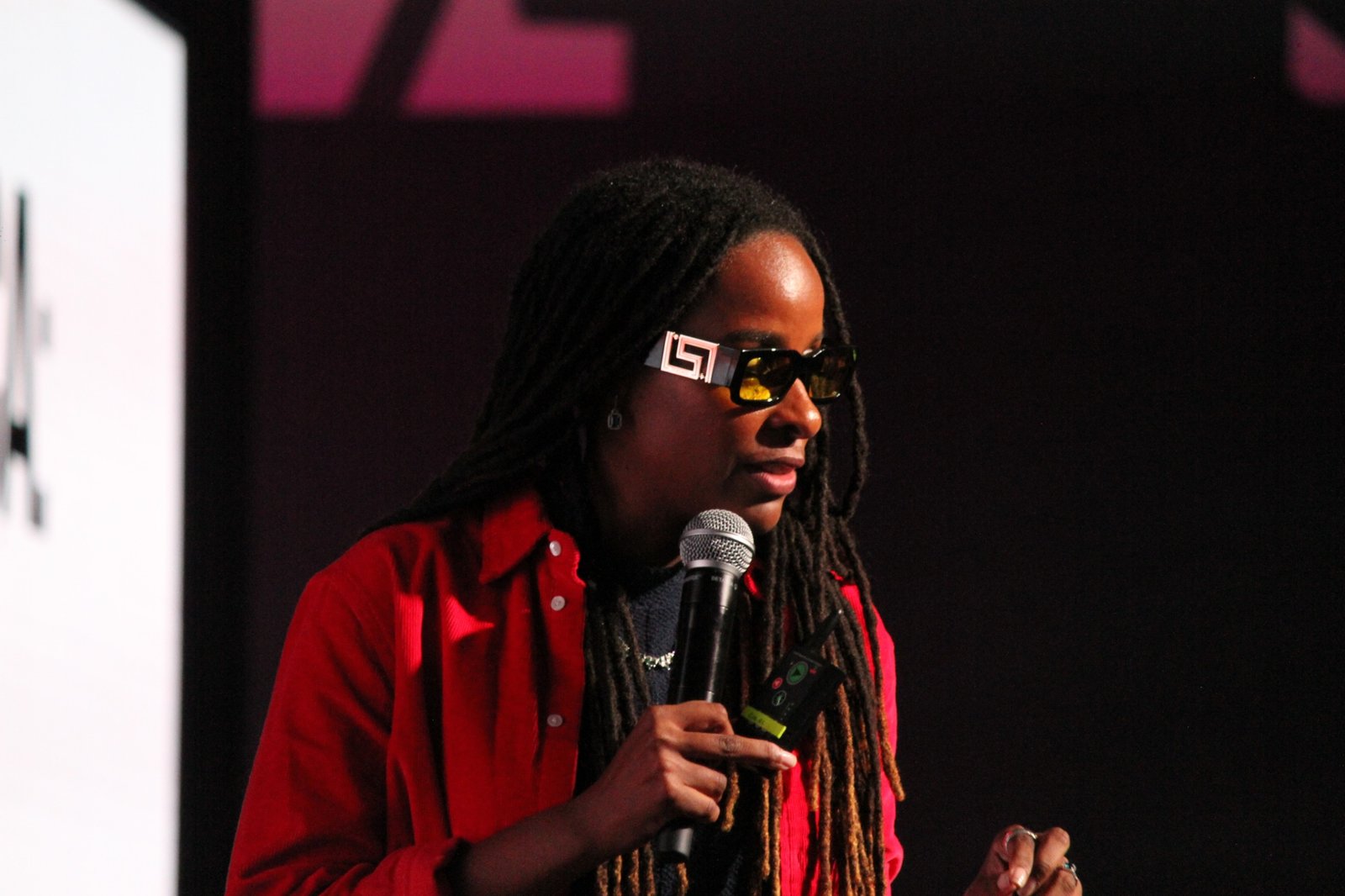 Monique Evelle
