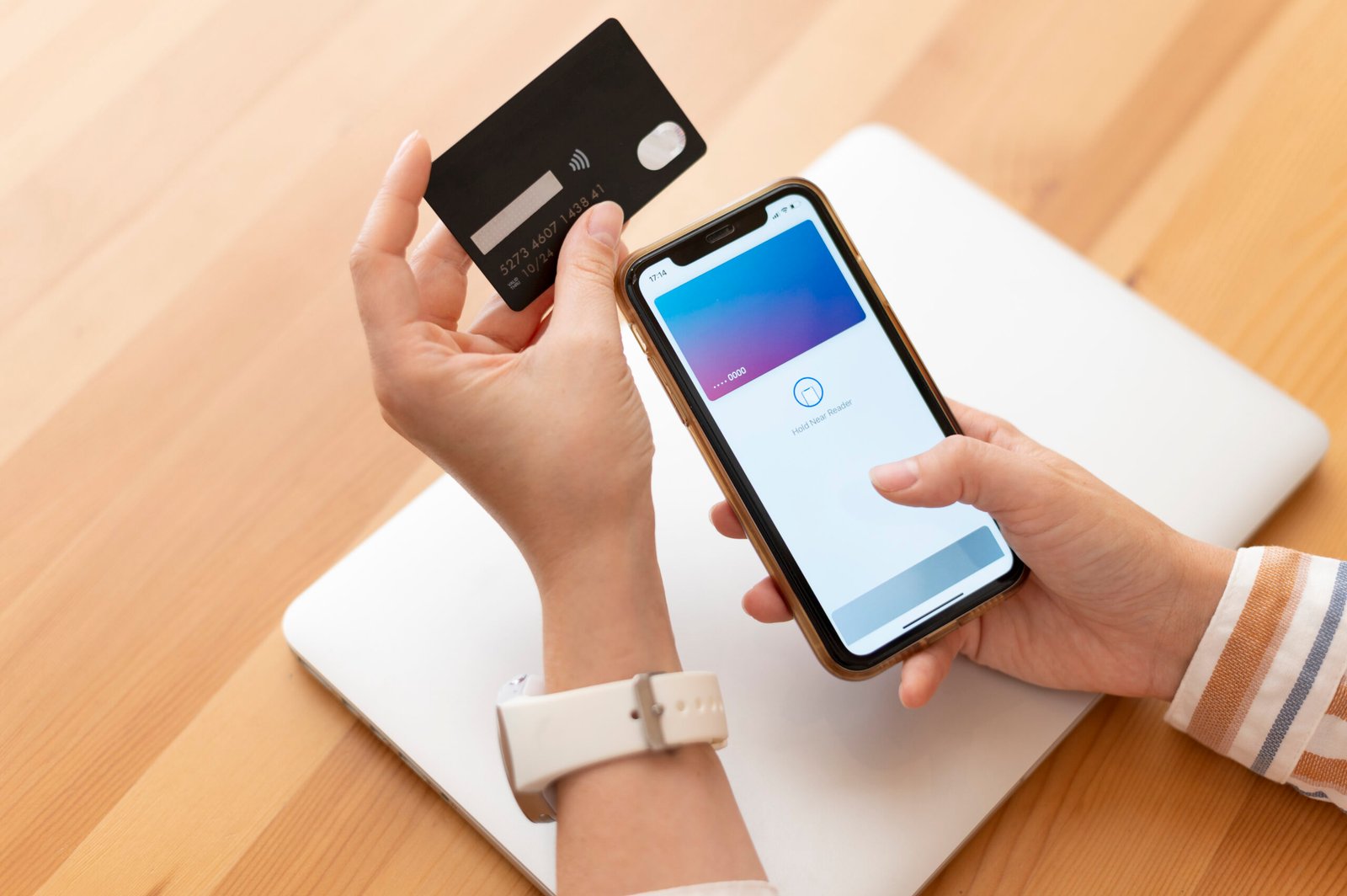 E-commerce: carteiras digitais aceleram acima do Pix