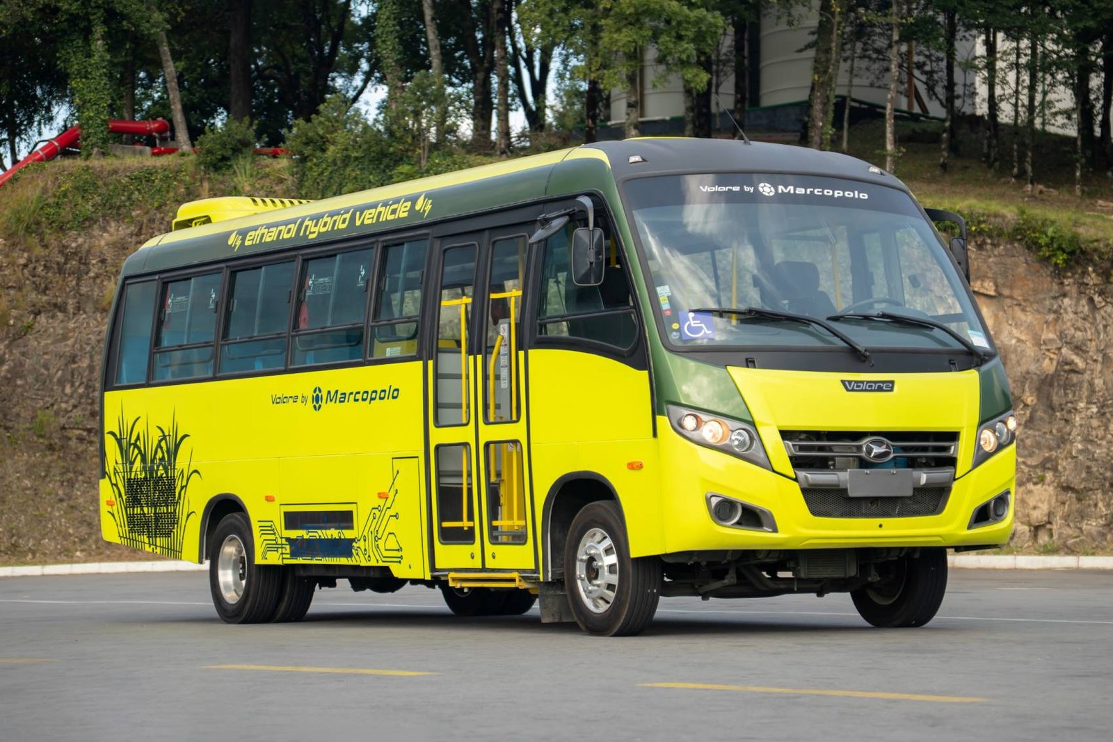 Marcopolo destaca ônibus elétrico movido a etanol