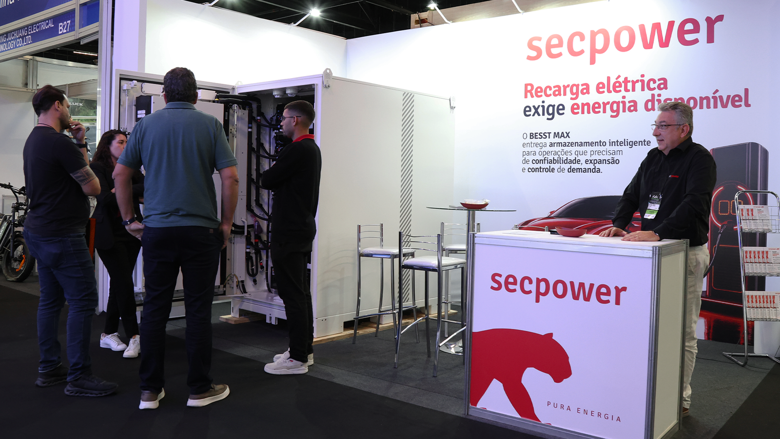 Secpower apresenta sistema BESS para apoiar eletropostos no Brasil
