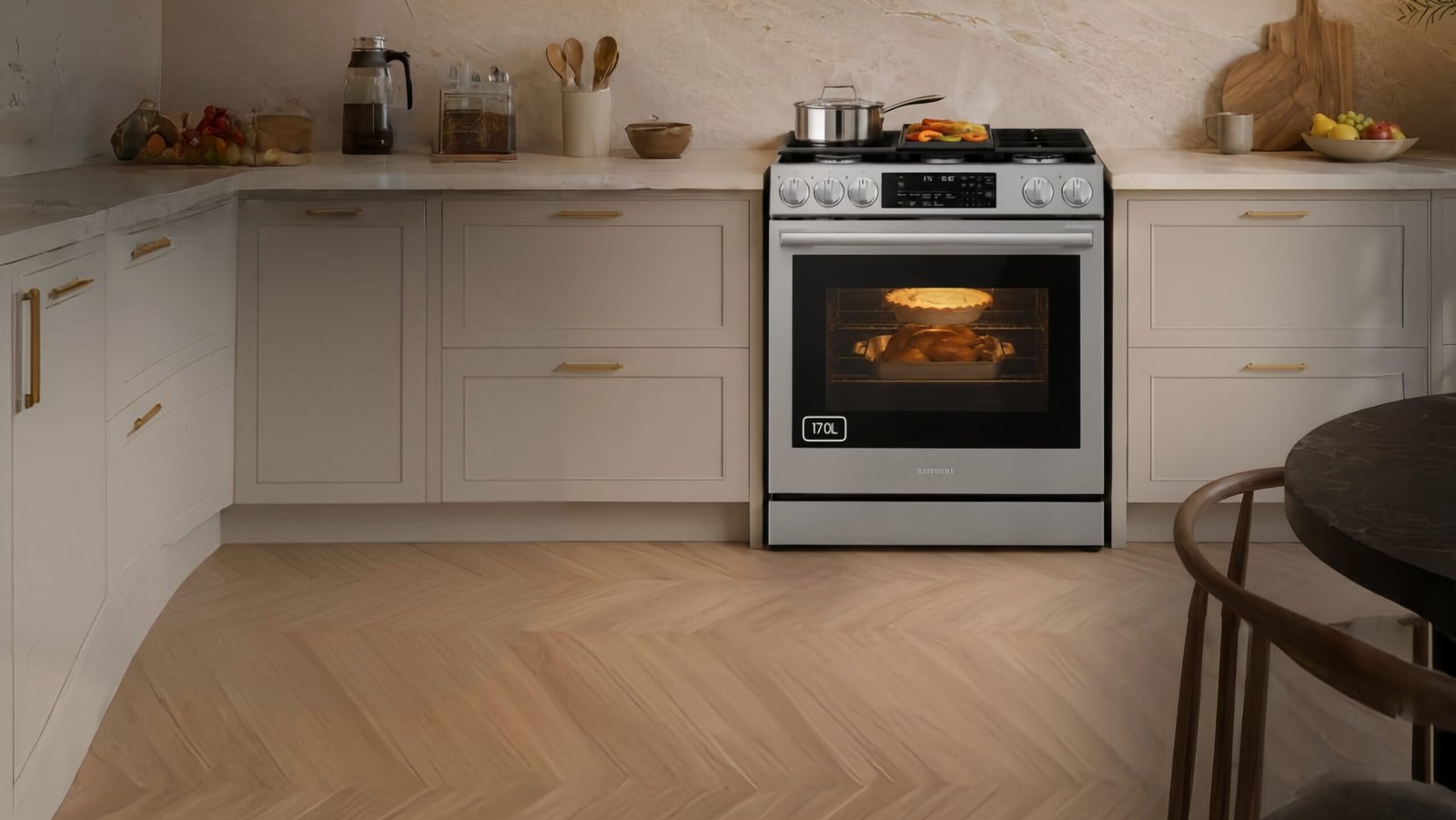 Samsung amplia linha premium de cozinha com fogões Série 90 e Série 80