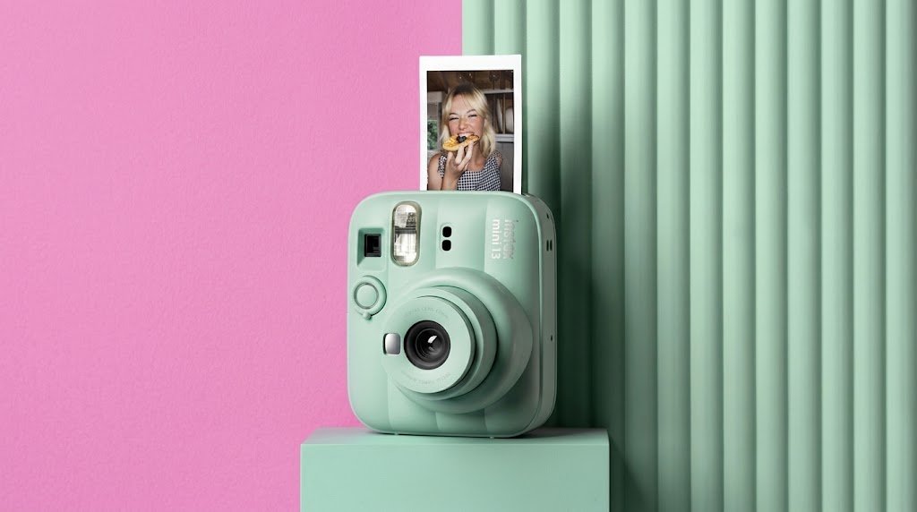 Instax mini 13 chega ao Brasil