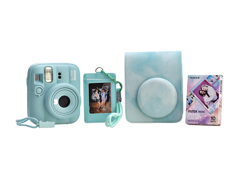 Kit Instax mini 13 Pastel Galaxy com câmera instantânea e acessórios.