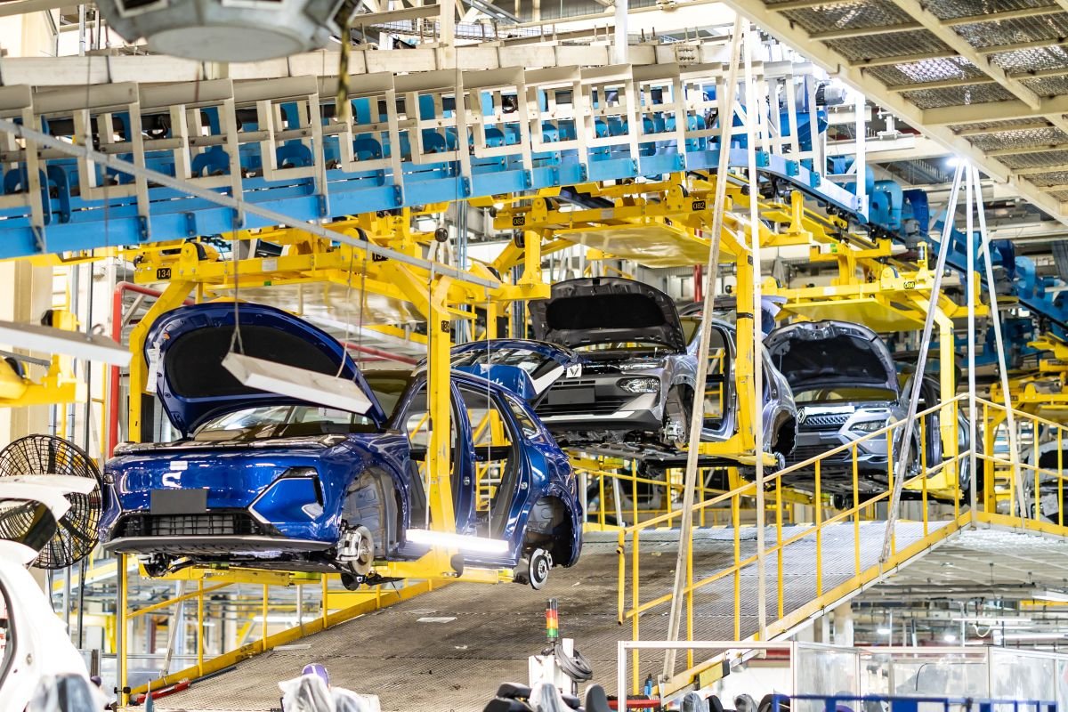 BNDES aprova R$ 181,8 milhões para carro híbrido da Renault