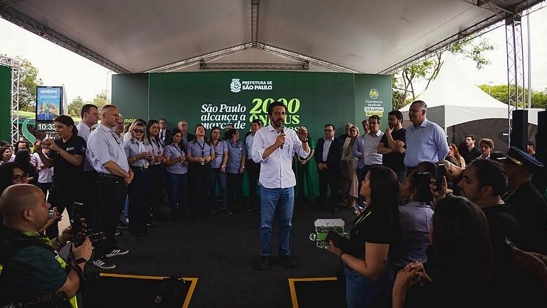 São Paulo chega a 2 mil ônibus elétricos na frota