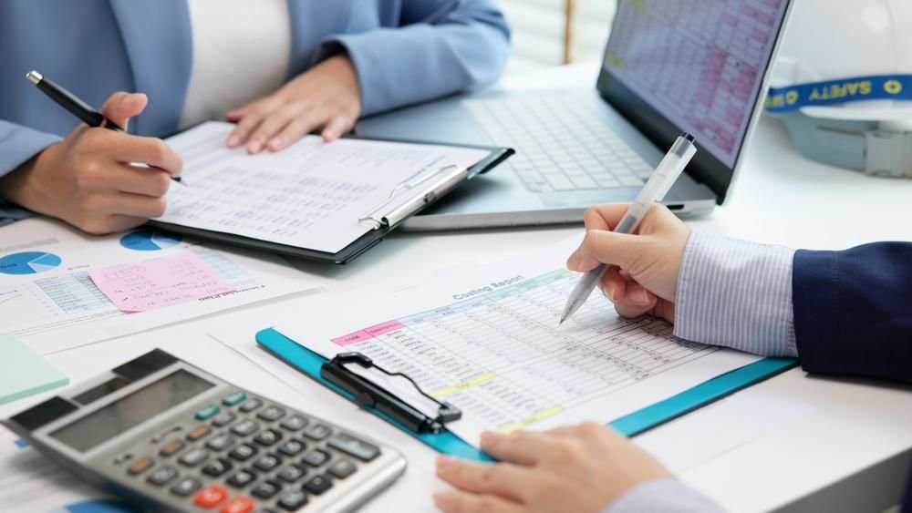 Juros altos travam crédito para 76% das indústrias